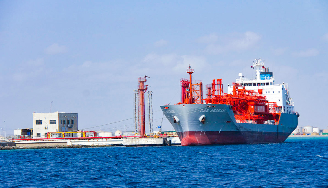 苏丹达玛港区油码头工程