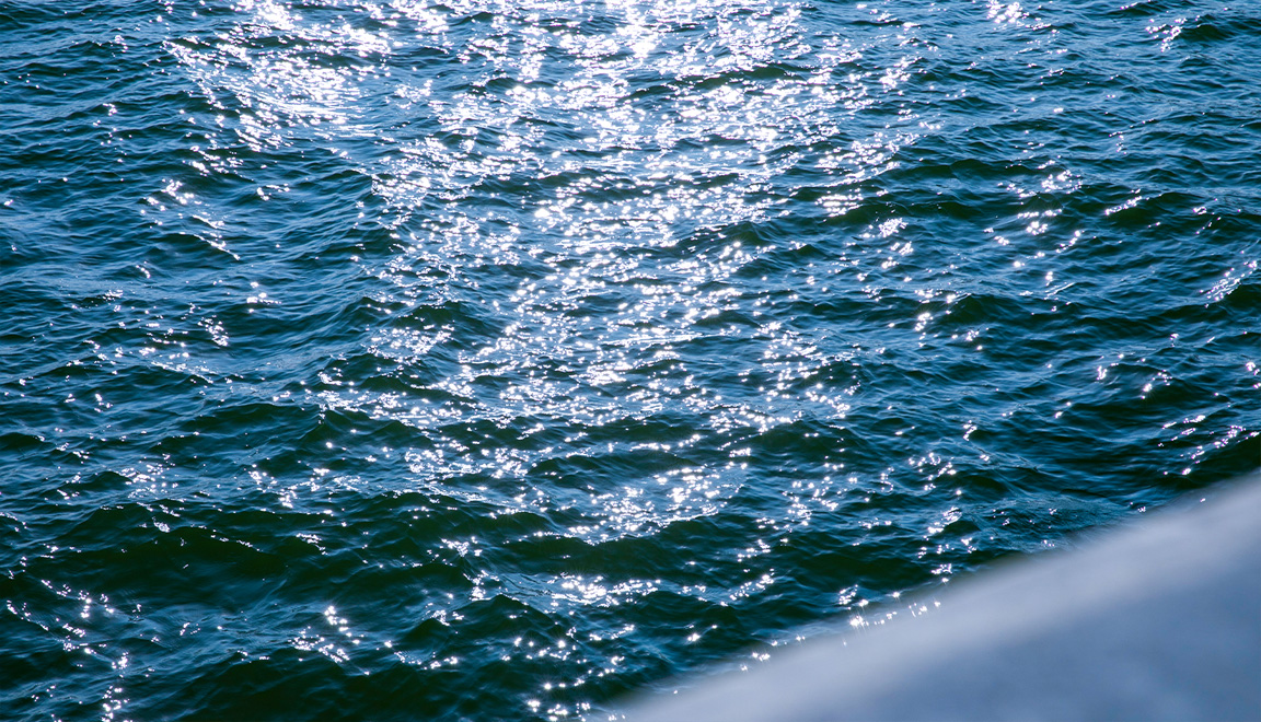 海洋温差能发电平台关键技术与南海海试