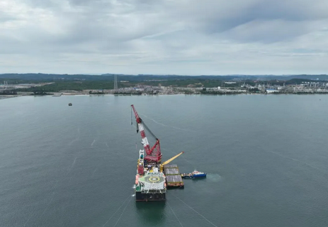 中交马来西亚砂拉越沙马拉组天然气管线EPCIC项目首站近岸段管道拖拉作业圆满完成